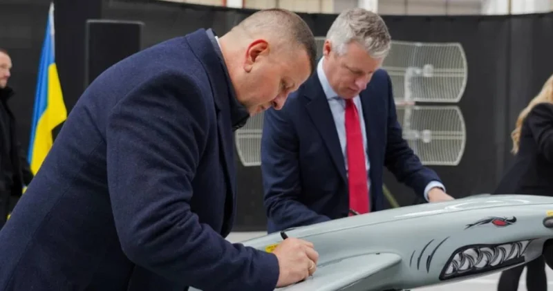 Ұлыбританияда алғашқы украин әскери зауыты жұмысын бастады