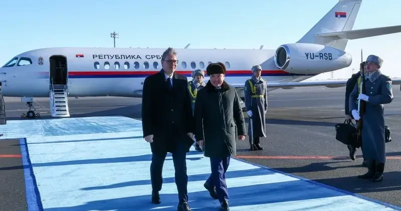 Александр Вучич ресми сапармен Астанаға келді