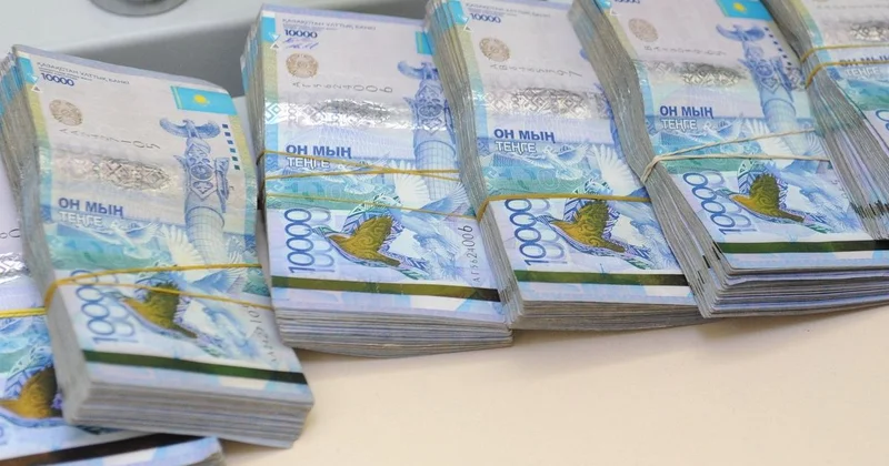 Матери пришлось возвращать 18 млн тенге, которые ее сыну перевела казахстанка