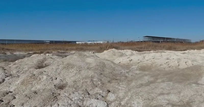 Атырауда өндірістік қалдықтардың үйінділері табылды