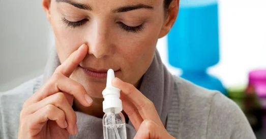 Чем может обернуться длительное использование назальных спреев специалист