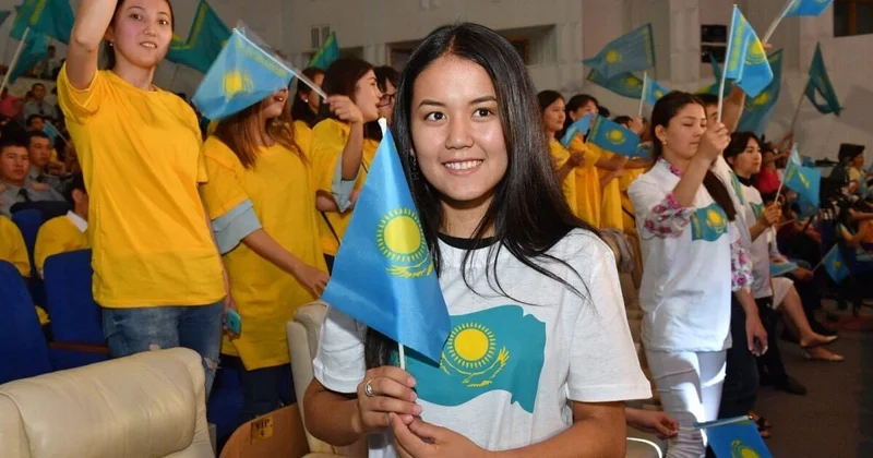 Стена благодарности и челленджи: как отметят праздник в Алматы