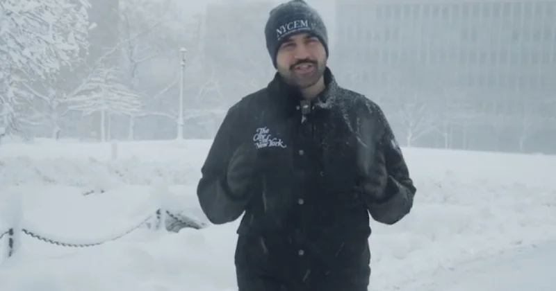 Игра в снежки рассорила мэра Нью Йорка и полицейских (ВИДЕО)