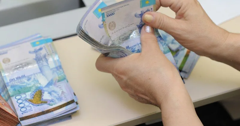 Рассылку о выплате 432 500 тенге казахстанцам прокомментировали в Минтруда