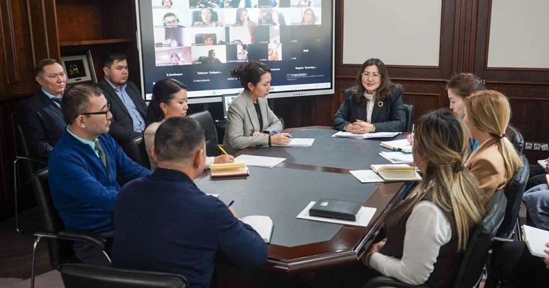 Качественное образование и цифровая безопасность: эксперты обсудили конституционные новации