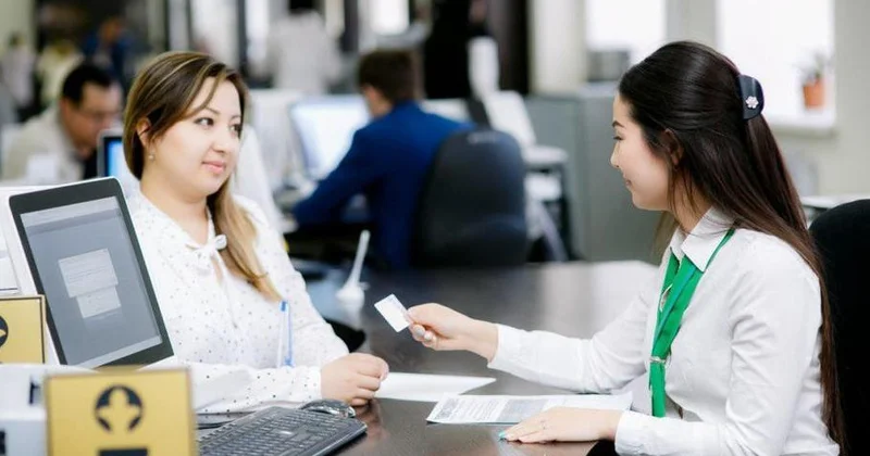 ХҚКО ларда кезек азайды: Қандай қызметтерді онлайн алуға болады?