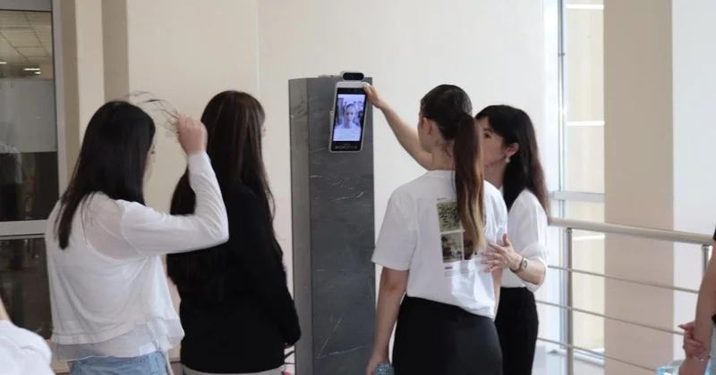 Пороговые баллы и гранты: выпускникам Казахстана раскрыли информацию по ЕНТ 2026