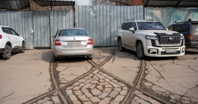 Трамвайсыз 10 жыл: Алматыдағы атақты депо неге қаңырап қалды?