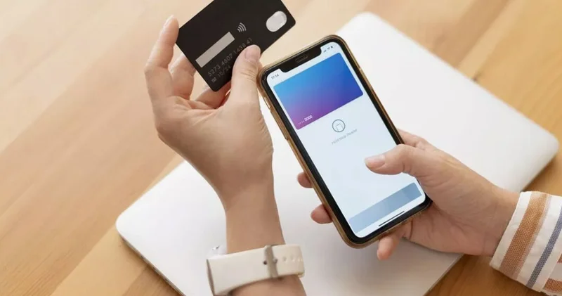 В каких случаях банк может заблокировать вашу карту или банковский счёт