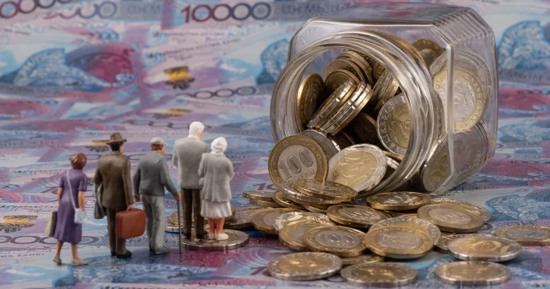 Өмір бойғы зейнетақы төлемдері: Қазақстанда жаңа модель талқылануда