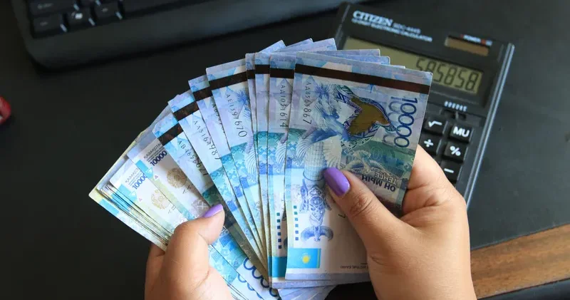 Еңбек министрлігі Қазақстандағы жалақыға қатысты жақсы жаңалықпен бөлісті