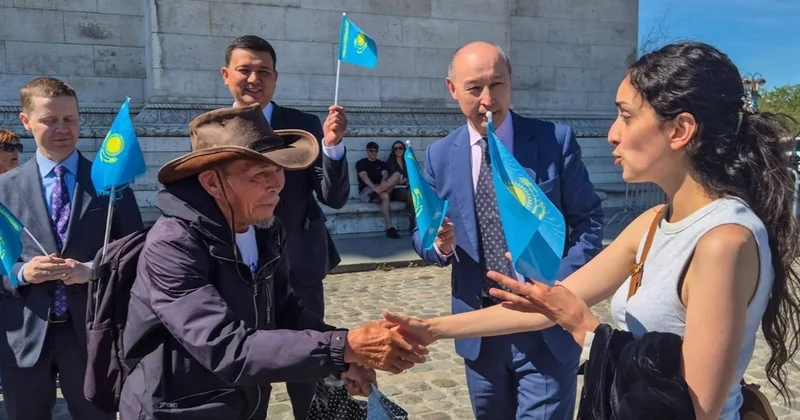 76 жастағы қазақстандық саяхатшы 3 мың шақырым жол жүріп, Парижге жетті