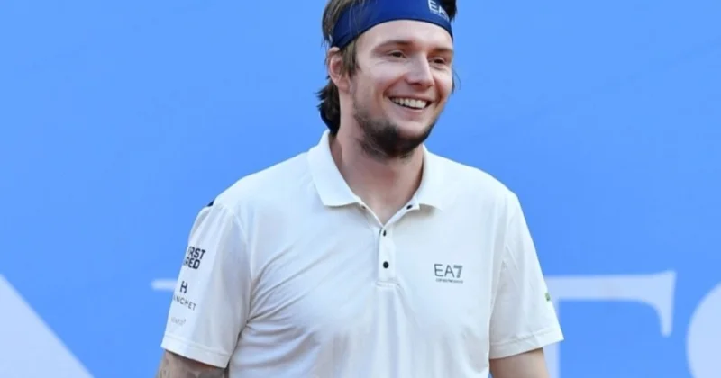 Александр Бублик жұптық сында Мадрид турнирінің екінші айналымына шықты