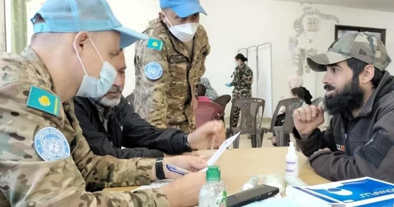 Медосмотр для сирийцев организовали казахстанские миротворцы близ Голанских высот