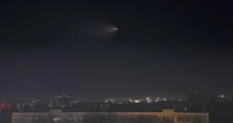 Алматы аспанында ерекше жарқыраған нысан байқалды