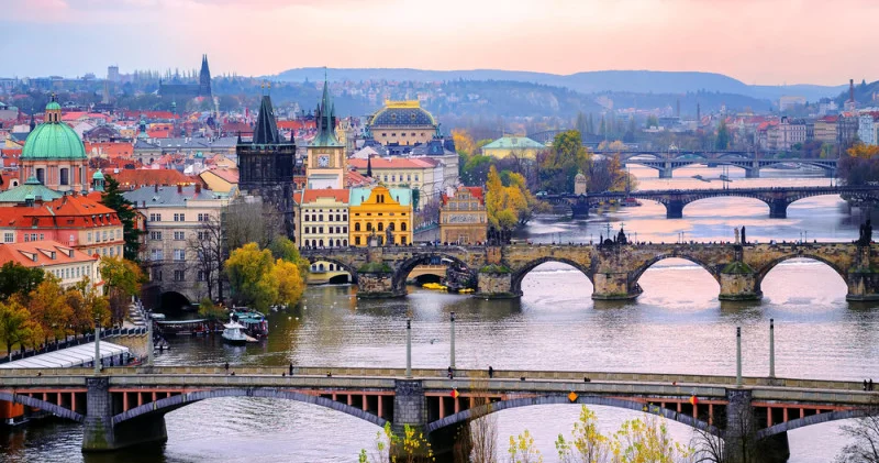 Орталық Еуропадағы ел алғаш рет әлемнің ең бай 20 елінің қатарына енді