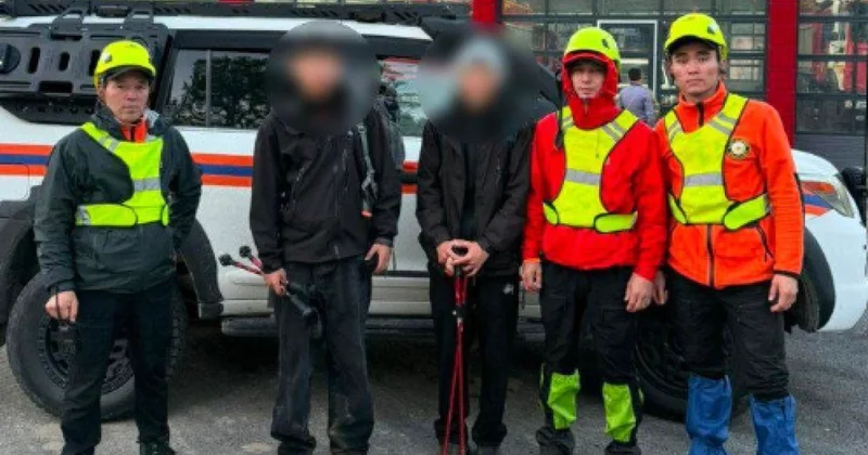 Туристы застряли на высоте 4300 метров под Алматы