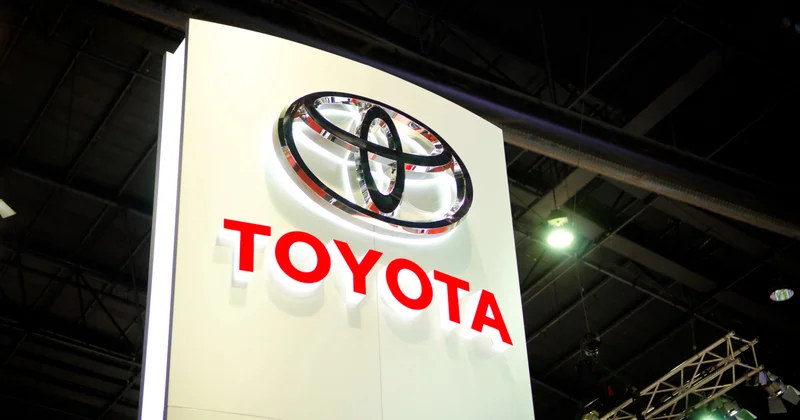 Toyota Қазақстанда 90 жылдары танымал болған модельді кері қайтарып жатыр: себебі неде?