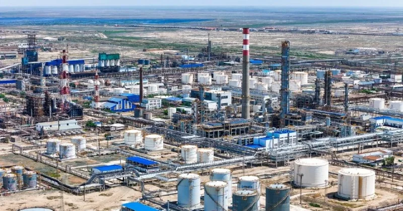 АНПЗ временно приостановил работу: сколько топлива есть в запасе