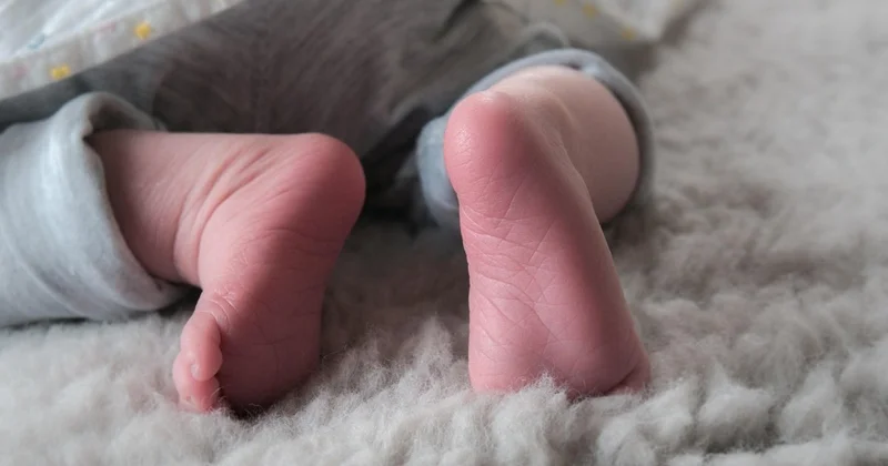 Более 700 детей родилось в День Республики в Казахстане
