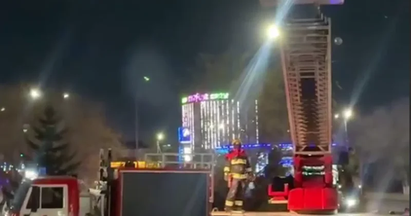 60 человек эвакуировали при пожаре в банно гостиничном комплексе Астаны