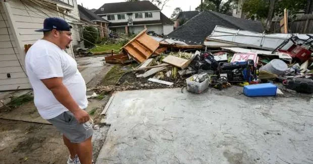 Более 100 домов повредил торнадо в Техасе