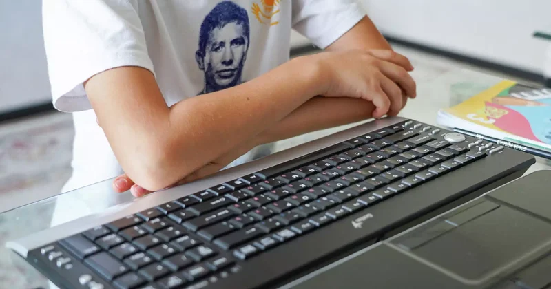 Қашықтан оқытуға ауыстырылған оқушылардың саны жарияланды