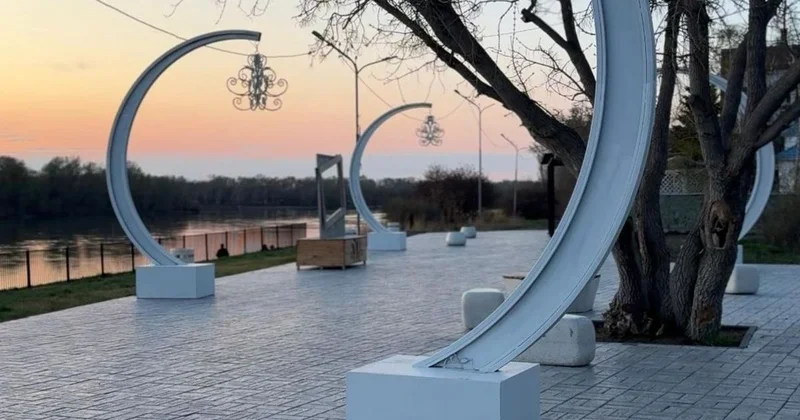 Приятно осознавать, что не оторваны от народа : аким Павлодара в прямом эфире обсуждает проблемы с горожанами