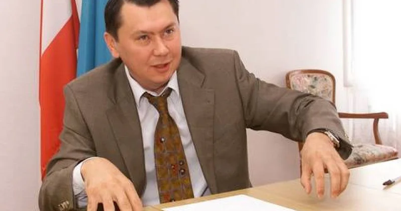 Эпштейн хаттары: Назарбаевтың күйеу баласының есімі даулы құжаттарда аталды