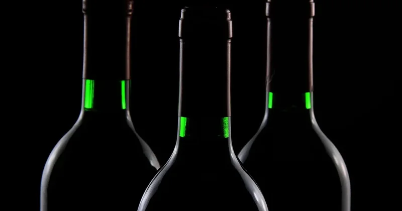 Отряд Saq провел рейд и выявил незаконную продажу суррогатного алкоголя через OLX