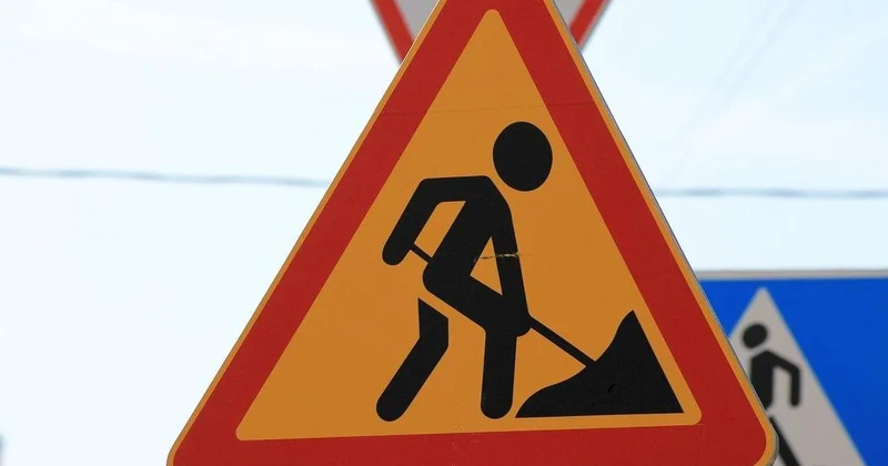 Из за просадки асфальта временно перекроют участок дороги в Алматы