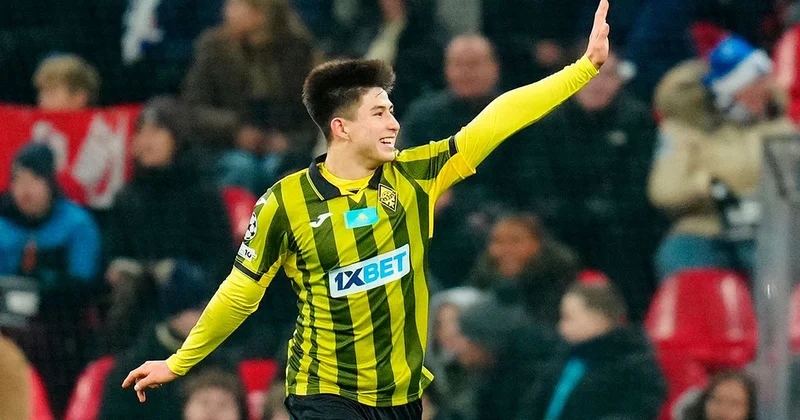 Исторический гол Сатпаева не спас Кайрат от поражения в матче Лиги чемпионов с Копенгагеном