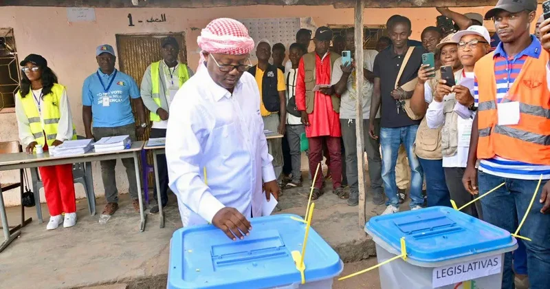 Военный переворот произошёл в Гвинее Бисау, президент сообщил о своём аресте