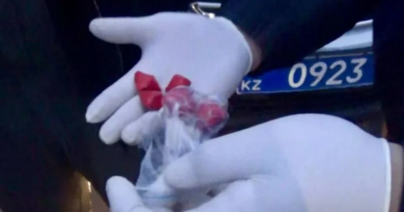 Павлодарда магнит арқылы есірткіні жасырын қойып жүрген күдікті ұсталды