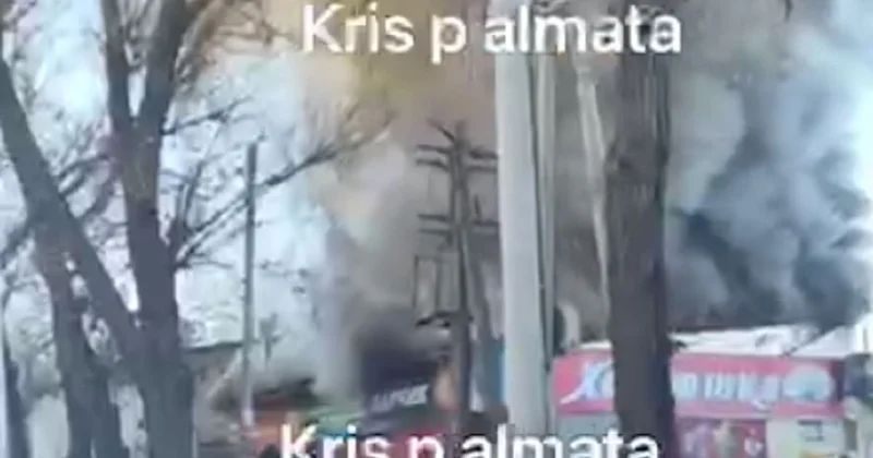 Магазин и СТО загорелись в Алматы (видео)