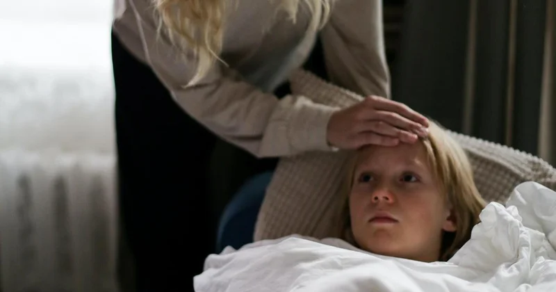 Учащаются случаи осложнений : врачи Астаны обратились к родителям с предупреждением по ОРВИ