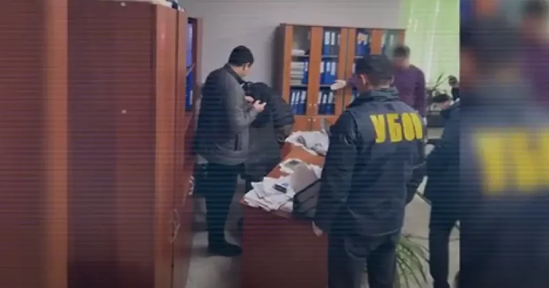 Предприятие, экспортировавшее топливо на 8 млрд тенге, заподозрили в контрабанде МВД