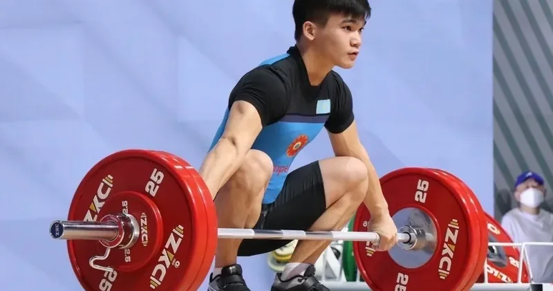 Қазақстандық ауыр атлеттер Қырғызстандағы турнирде төрт алтын медаль жеңіп алды