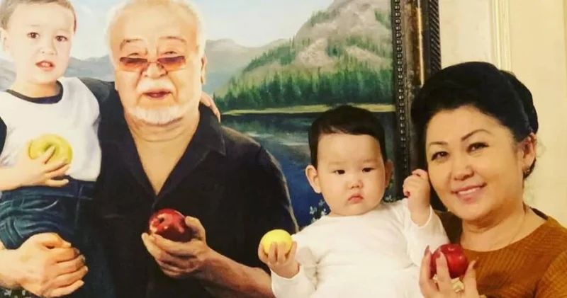 Әшімовтер әулетіне әлі де қызмет ете беремін Бағдат Әшімова