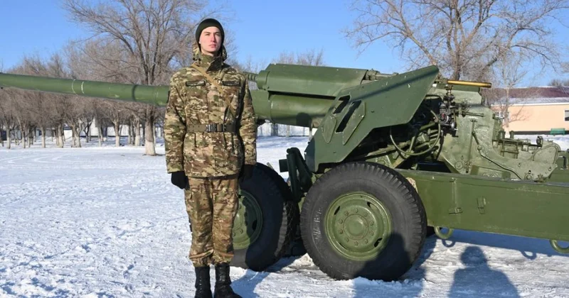 Самый высокий солдат армии служит в Абайской области