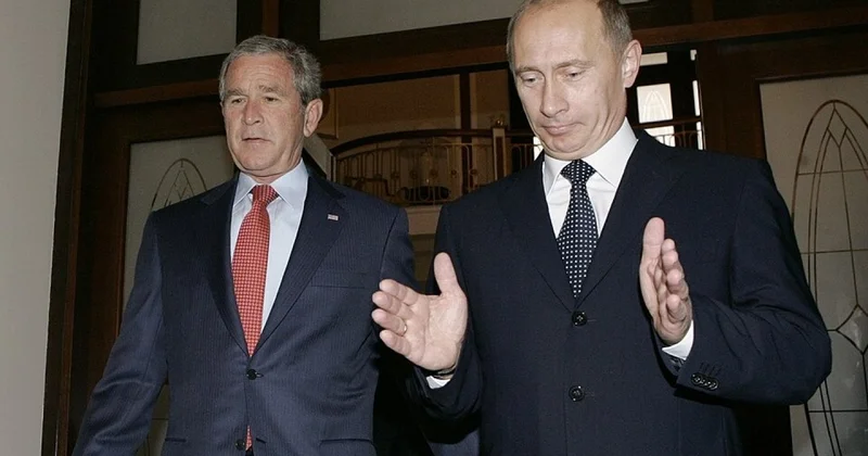 Россия отдала Казахстан : в США рассекретили беседу Путина и Буша