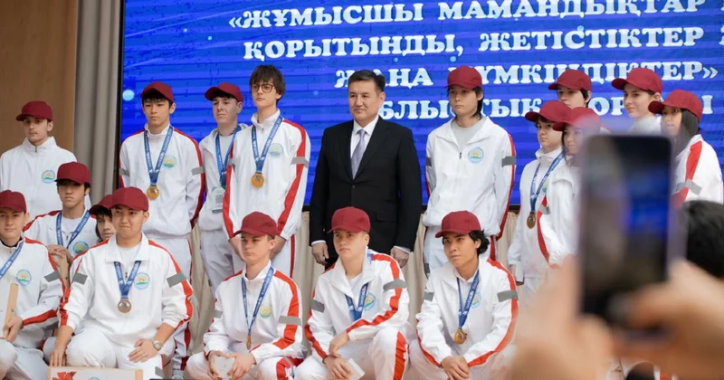 Жұмысшы еңбек адамдары ардақталды