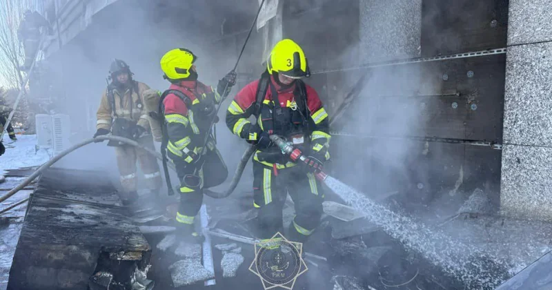 Пожар произошел в одном из худших ЖК Астаны