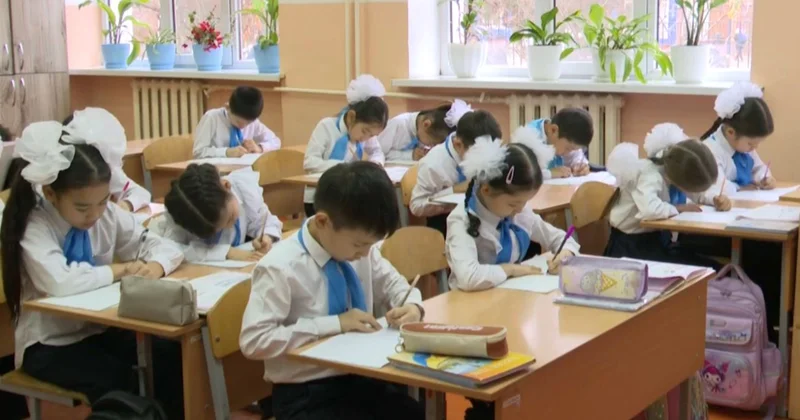 Түркістан облысында бір мектепте 17 жұп егіз оқиды