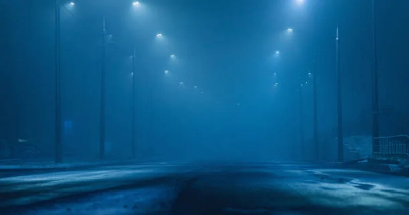 Мұны ауру болса да, шығарып жіберген : Семейде белгісіз әйел бойжеткен қызды үйіне дейін аңдыған