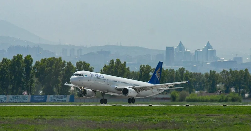 Казахстан раскрывает небо