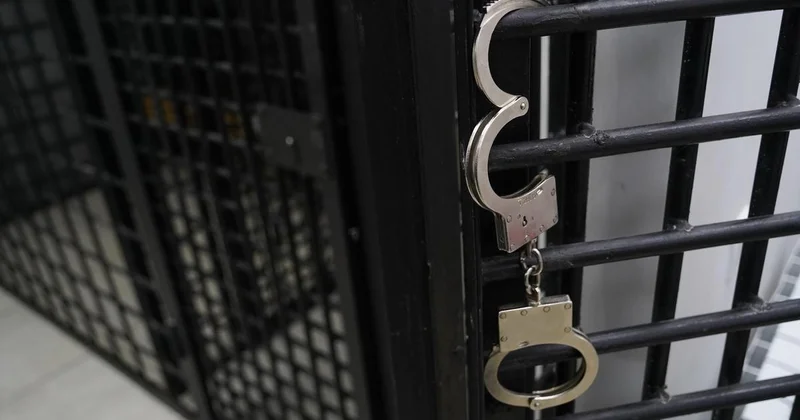 Привязала к батарее: мать избитого в Жетiсу ребенка арестовали