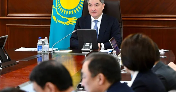 ​Туризм тоқырау алдында тұр: премьер министр шұғыл шаралар мен қатаң бақылауды талап етті