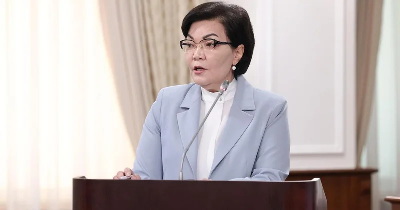 Токаев снял Жакупову с поста министра труда