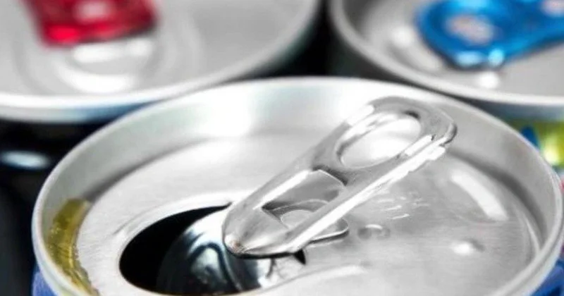 Олжас Бектенов балалардың энергетикалық сусынға құмартуын қауіпті деп бағалады